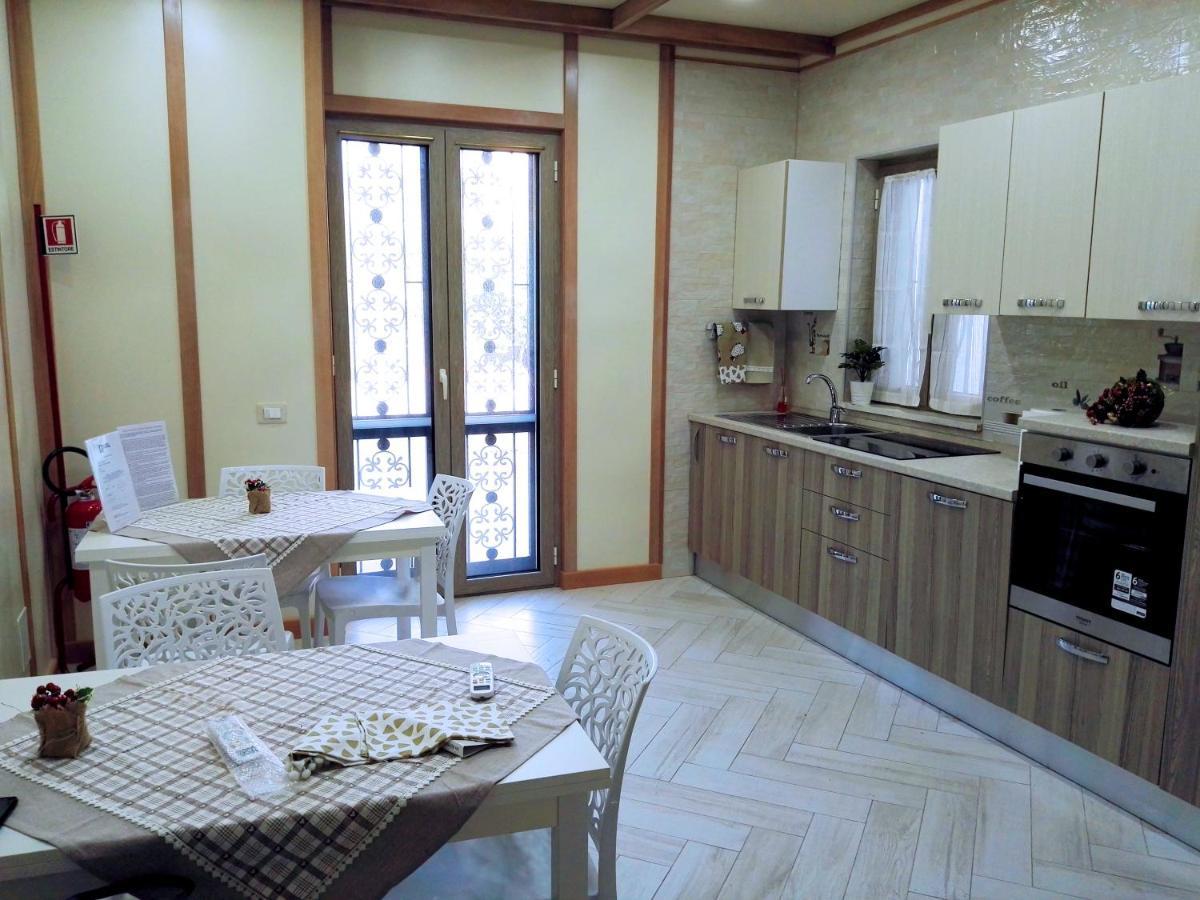 Bed and Breakfast Rosa Vesuviana Боскореале Екстер'єр фото